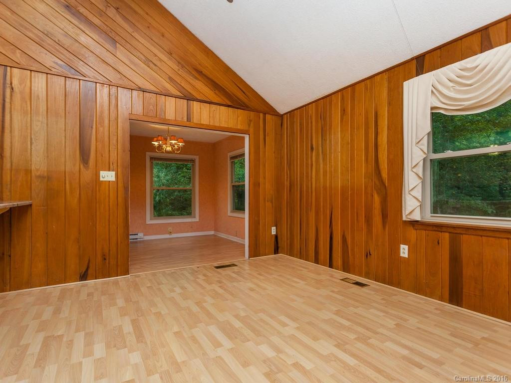 213 Saint Johns Street - Photo 8
