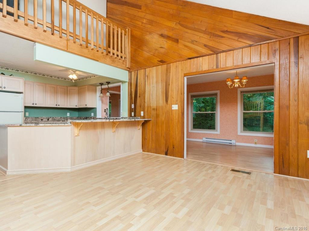 213 Saint Johns Street - Photo 9