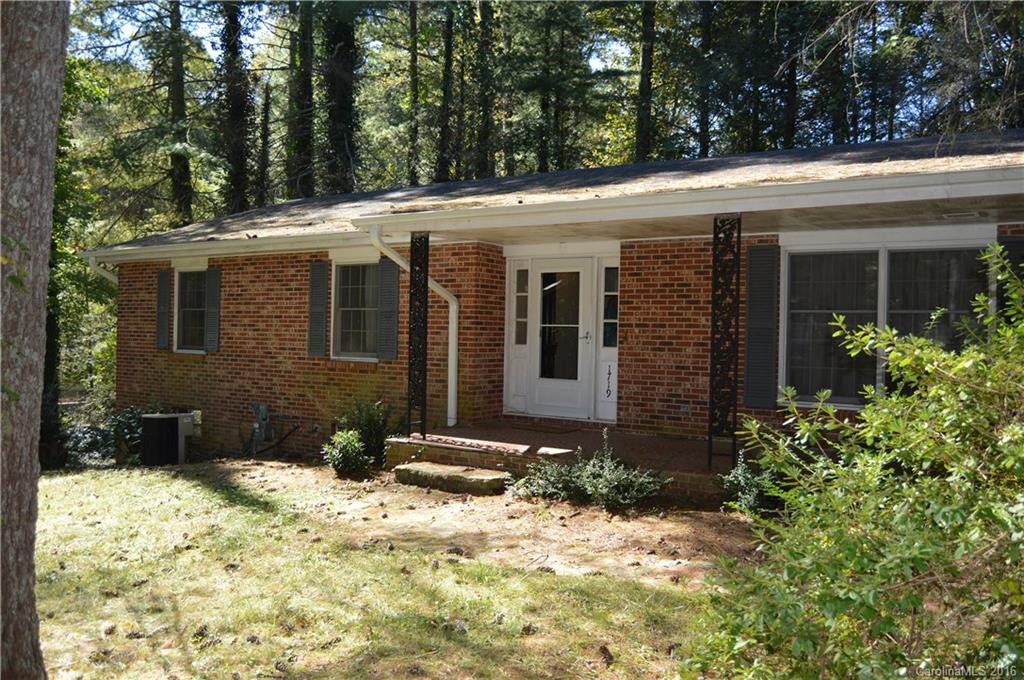 1719 Bluebird Drive - Photo 2