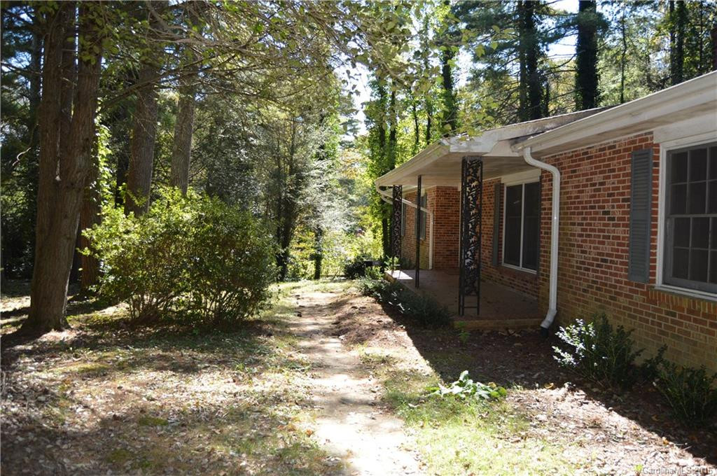 1719 Bluebird Drive - Photo 8
