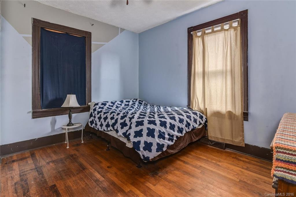 152 Bartlett Street - Photo 12