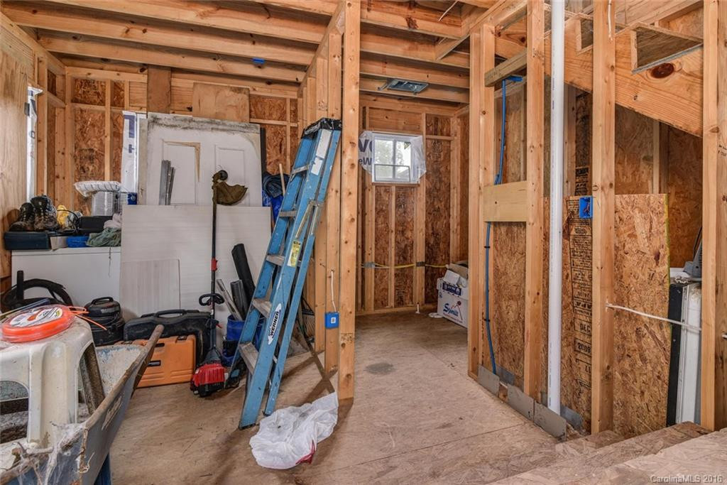 152 Bartlett Street - Photo 13