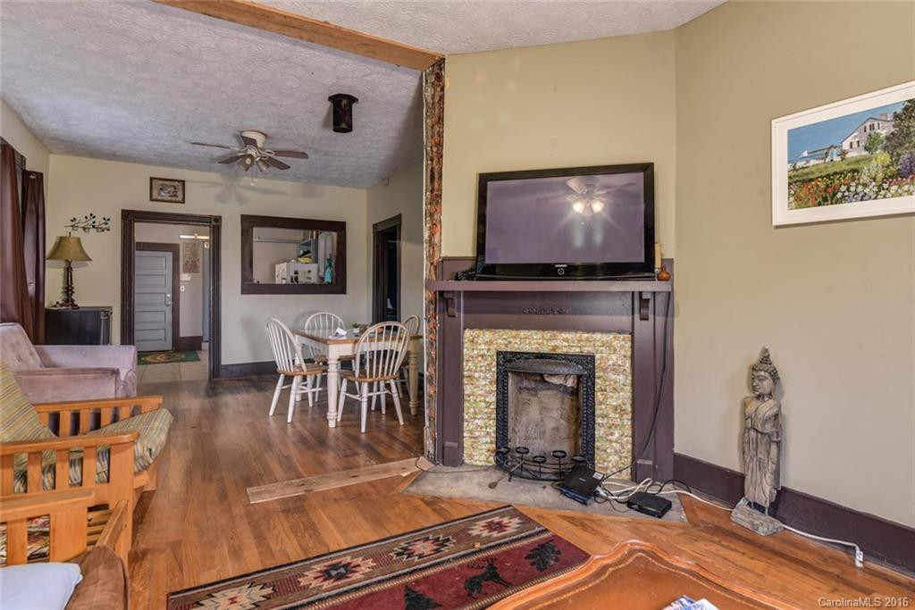 152 Bartlett Street - Photo 7