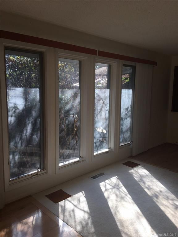 3 Tracy Lane - Photo 11