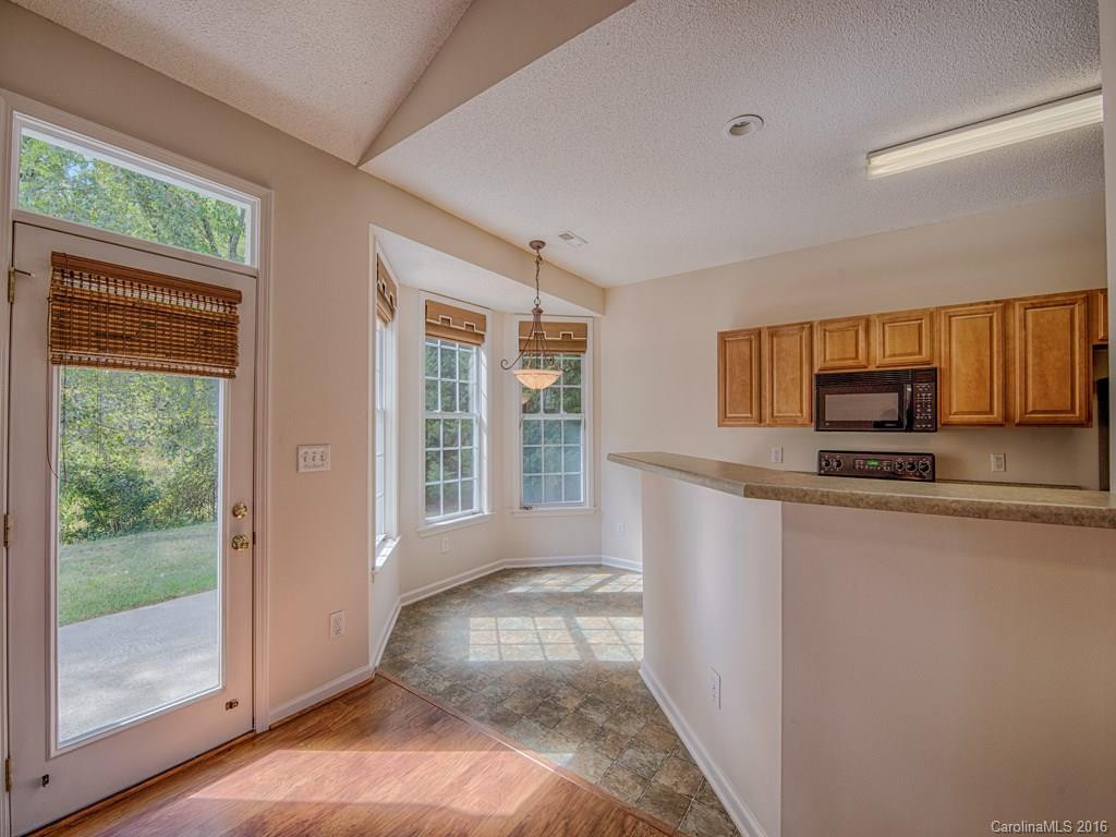 150 Cottage Ridge Road - Photo 10