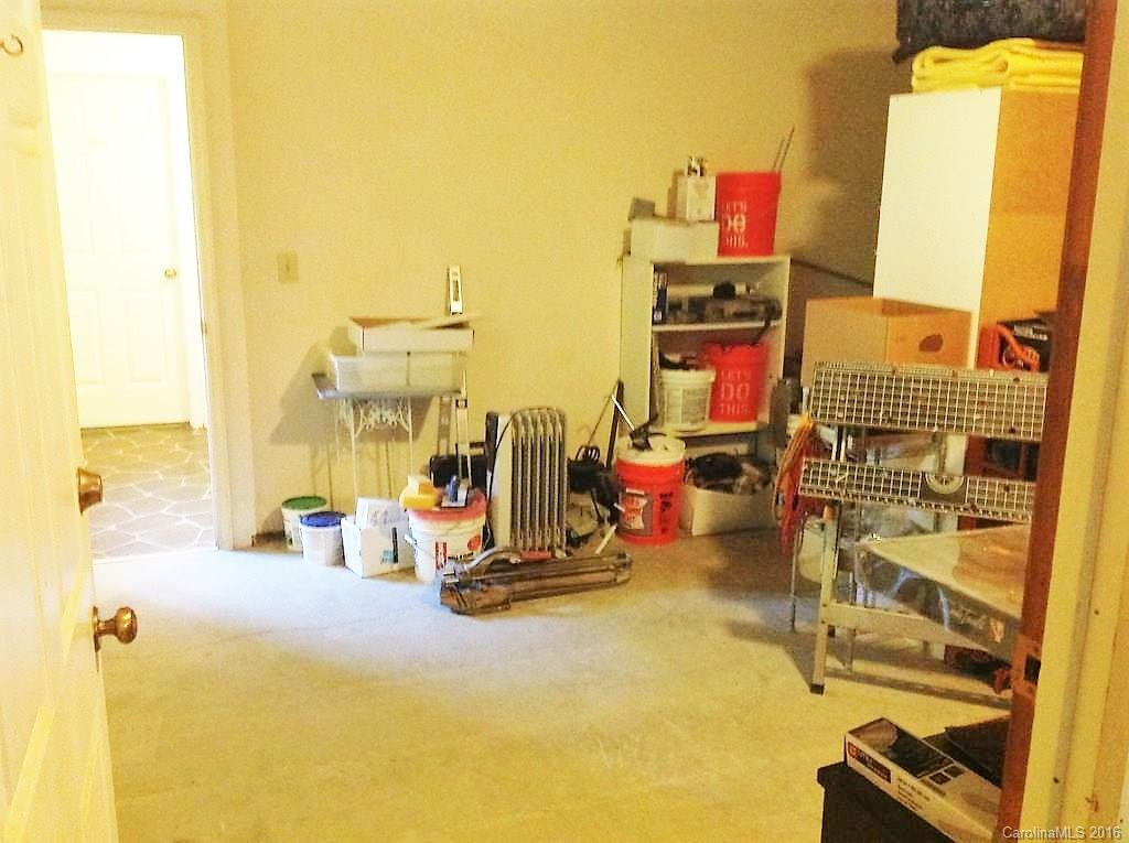 102 Falling Waters Road #1 - Photo 19