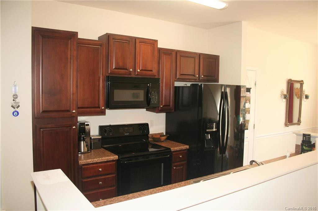 16 Daphne Drive - Photo 4