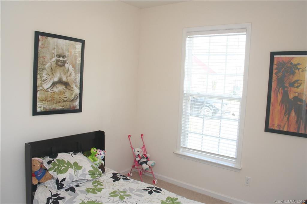 16 Daphne Drive - Photo 7