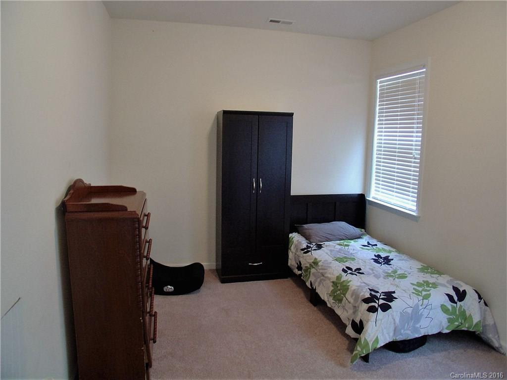 16 Daphne Drive - Photo 9