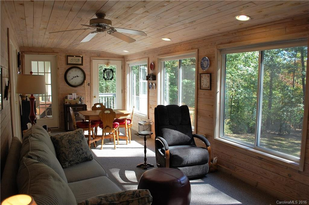 1044 Blanton Street - Photo 13
