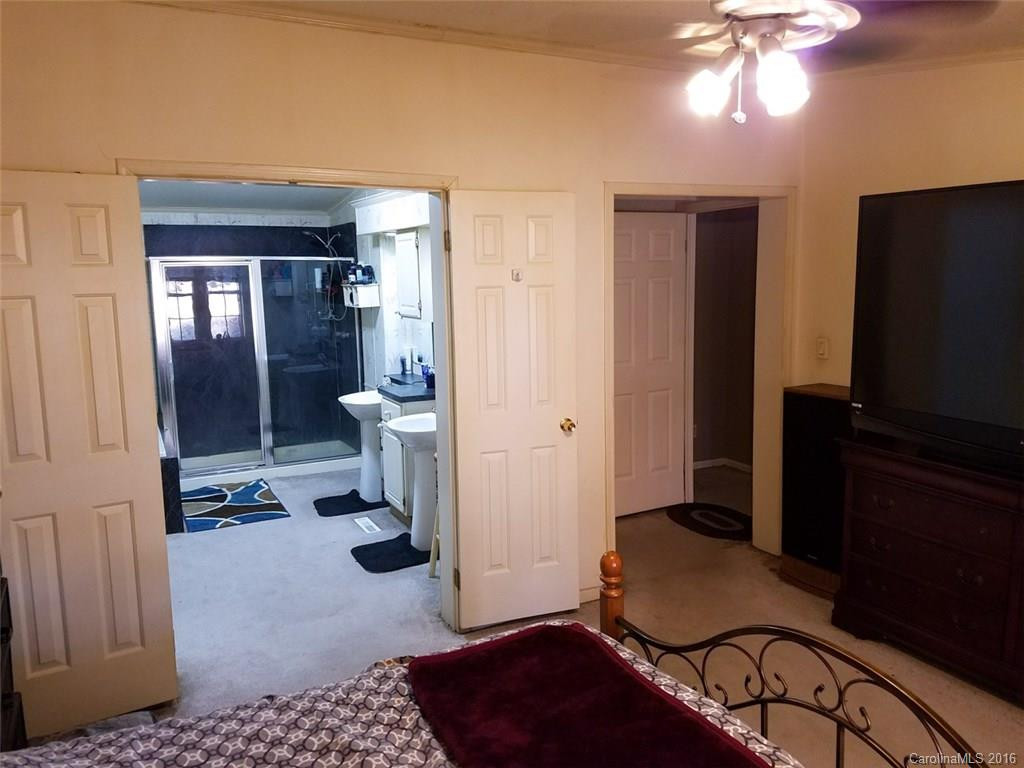 68 Gudger Road - Photo 10