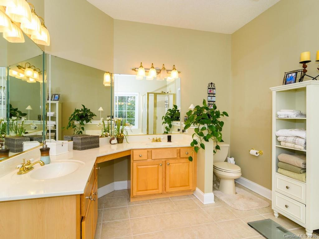 78 Hillcrest Drive - Photo 11