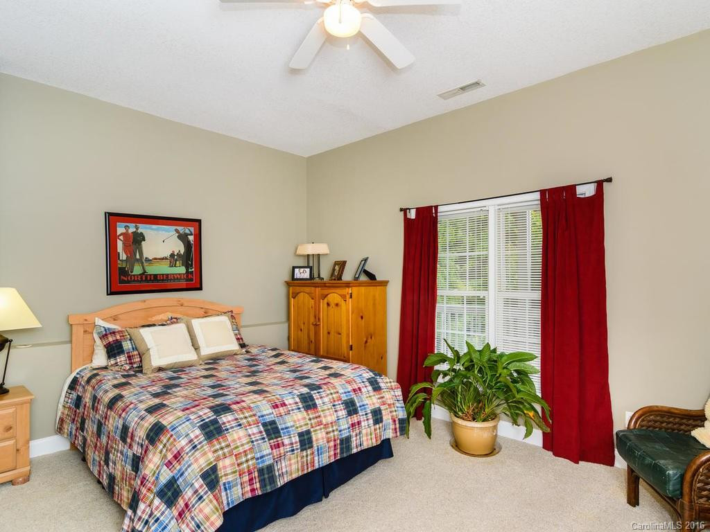 78 Hillcrest Drive - Photo 16