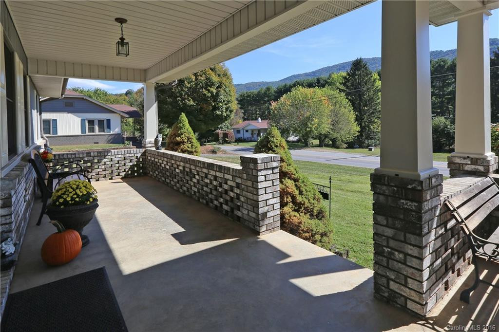 12 Elizabeth Chapel Road - Photo 2