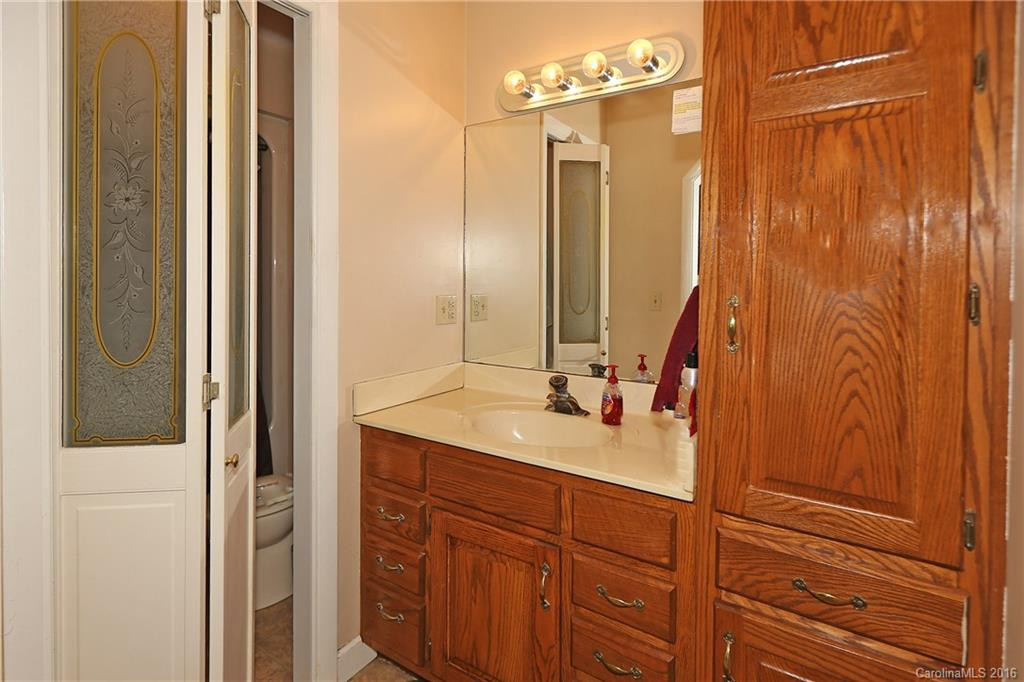 12 Elizabeth Chapel Road - Photo 10