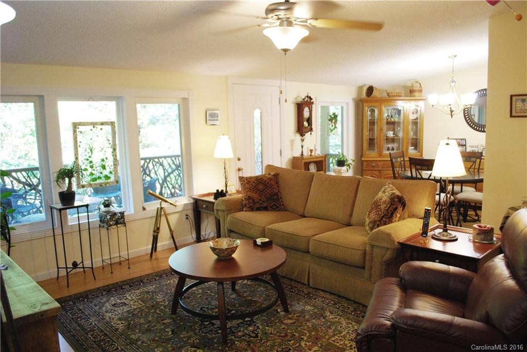 140 Clear Crossing Lane - Photo 2