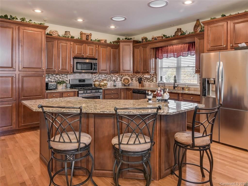 144 Carriage Summit Way - Photo 7