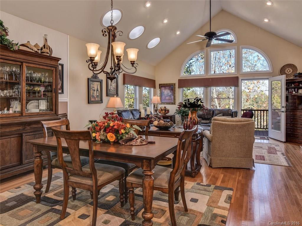 144 Carriage Summit Way - Photo 8