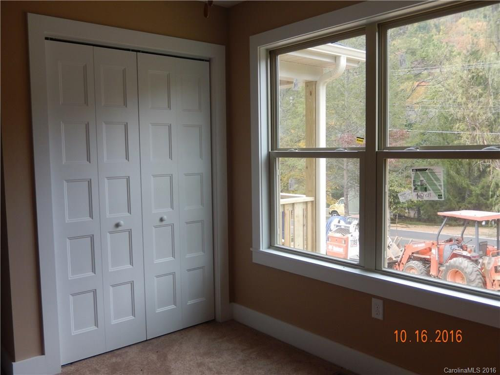 983 Bee Tree Road - Photo 9