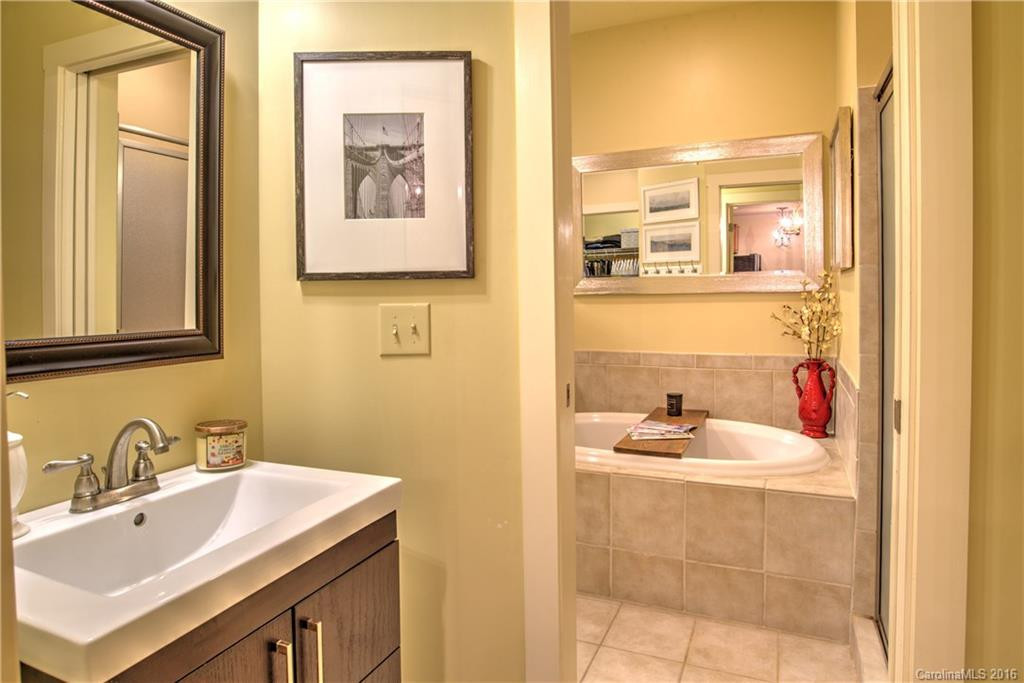 9 Kenilworth Knoll #104 - Photo 16