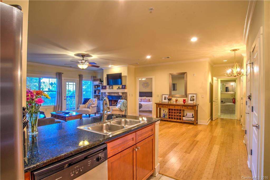 9 Kenilworth Knoll #104 - Photo 7