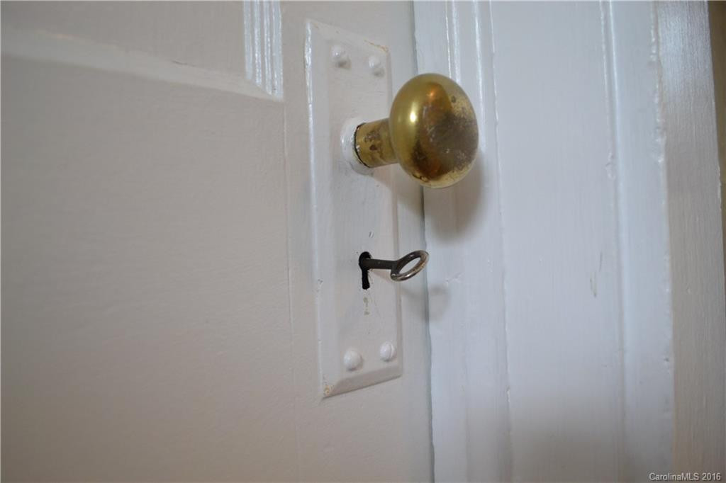 24 Laurel Avenue - Photo 22