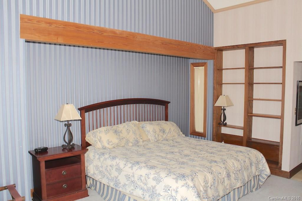 180 Kings Grant Drive #301,302,303 - Photo 15