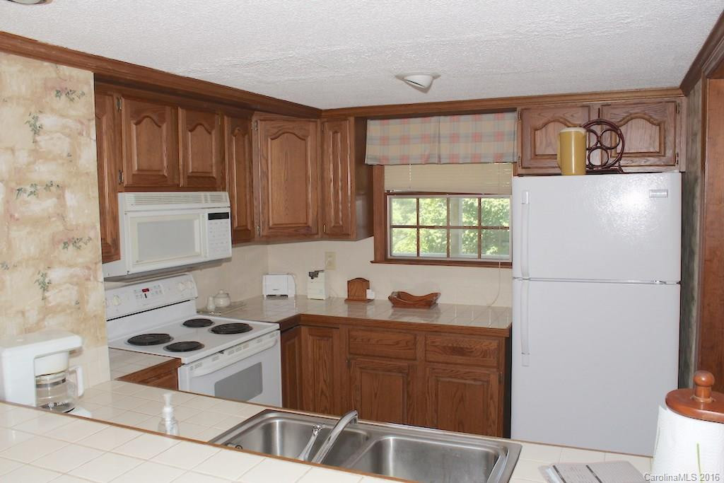 180 Kings Grant Drive #301,302,303 - Photo 4