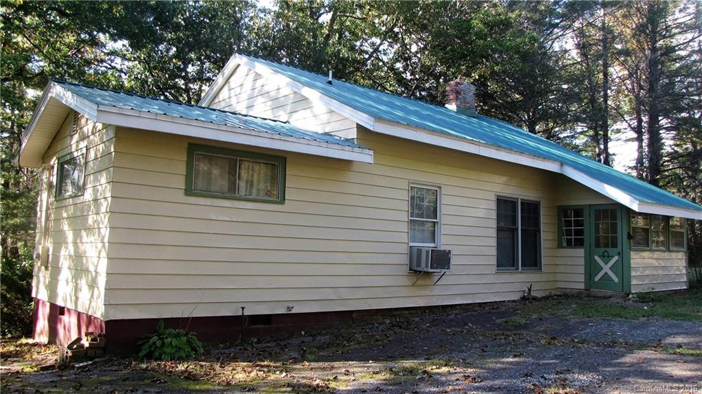 17 Old Zirconia Road - Photo 2