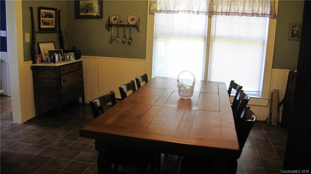 17 Old Zirconia Road - Photo 8