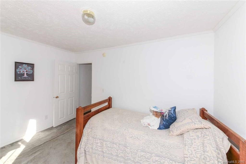 24 Danielle Drive - Photo 14
