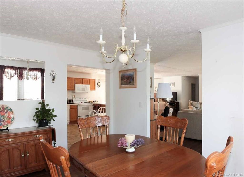 24 Danielle Drive - Photo 10