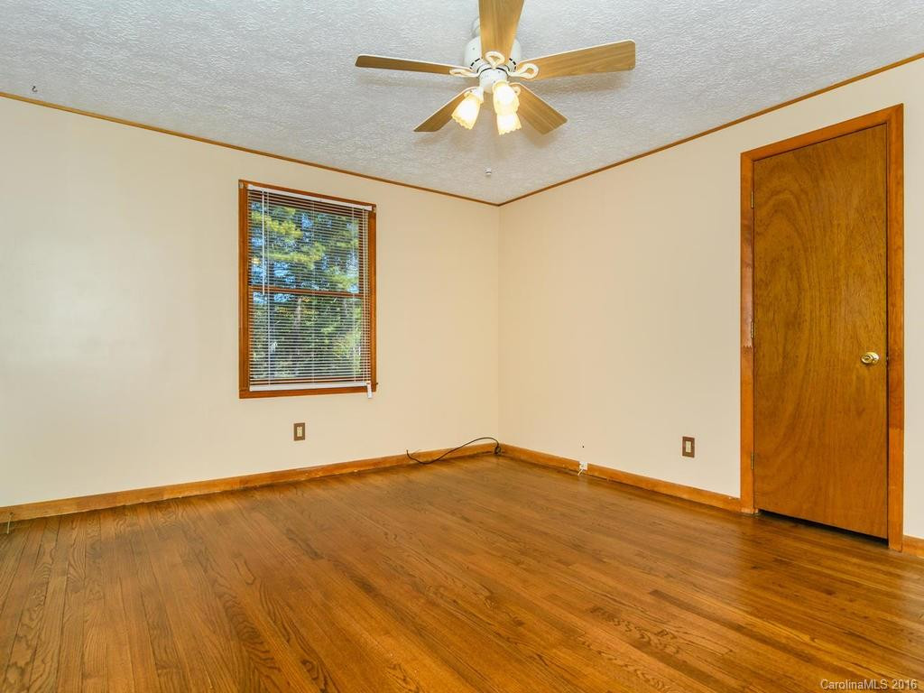 63 Mcdonald Road - Photo 13