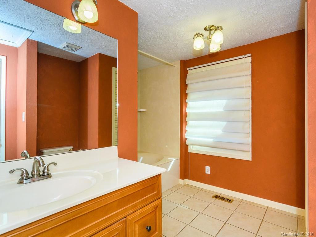 63 Mcdonald Road - Photo 14
