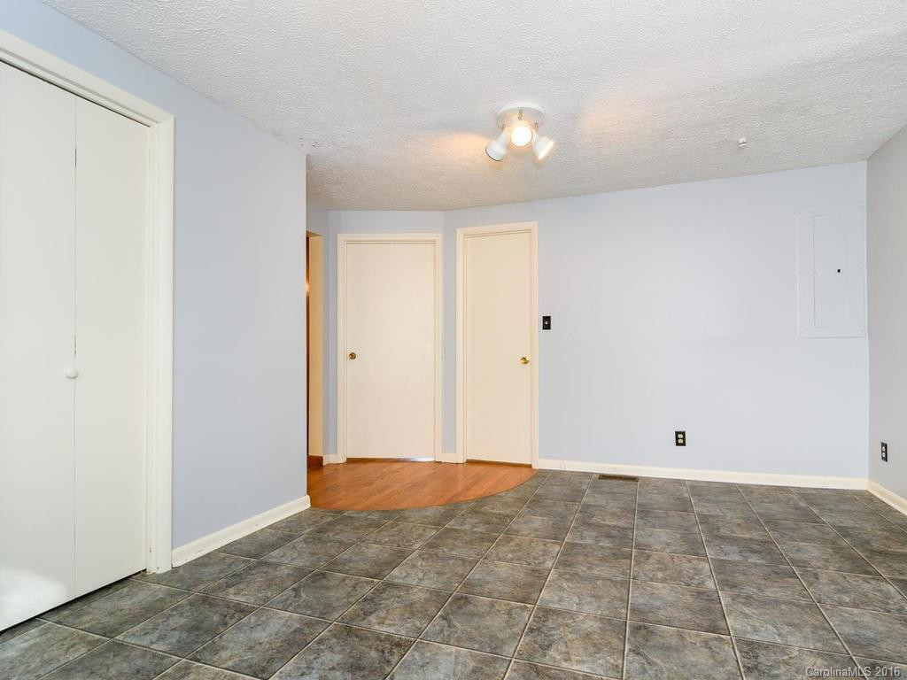 63 Mcdonald Road - Photo 17