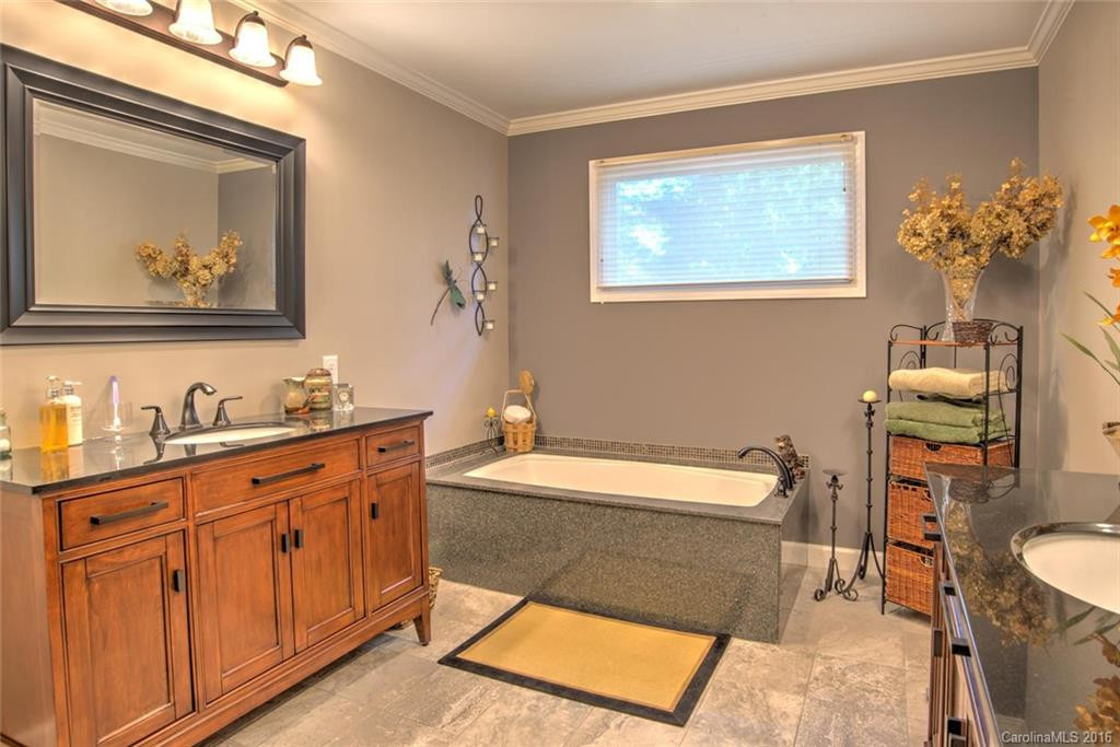 1801 Riverview Court #1 - Photo 11
