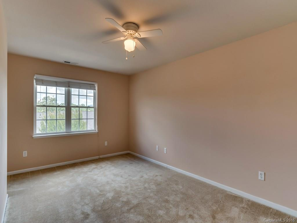 254 Farington Circle #254 - Photo 12
