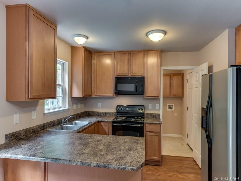 254 Farington Circle #254 - Photo 5