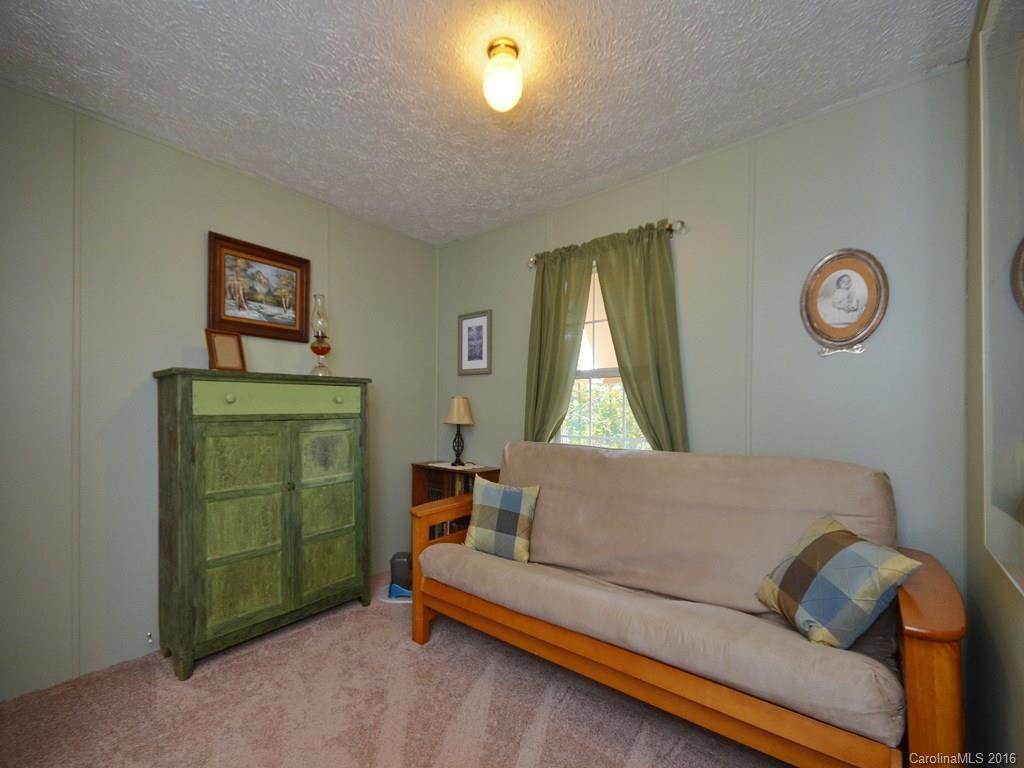 580 Piney Knob Road - Photo 13