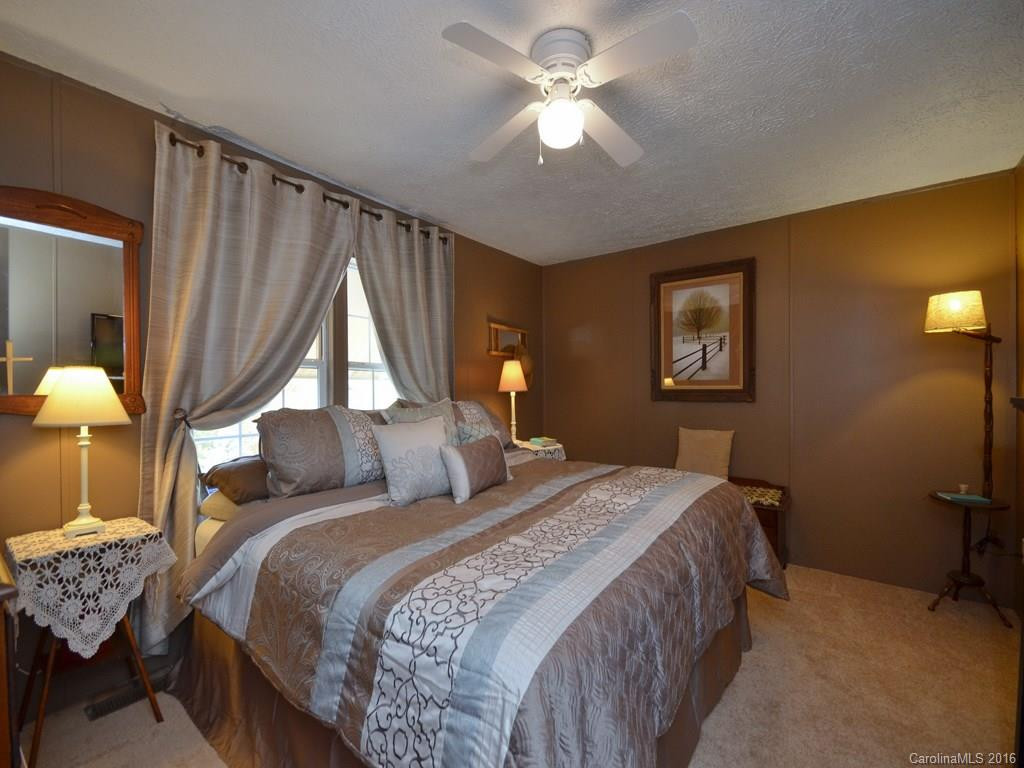 580 Piney Knob Road - Photo 15