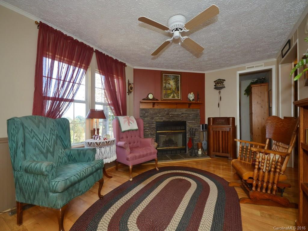 580 Piney Knob Road - Photo 10