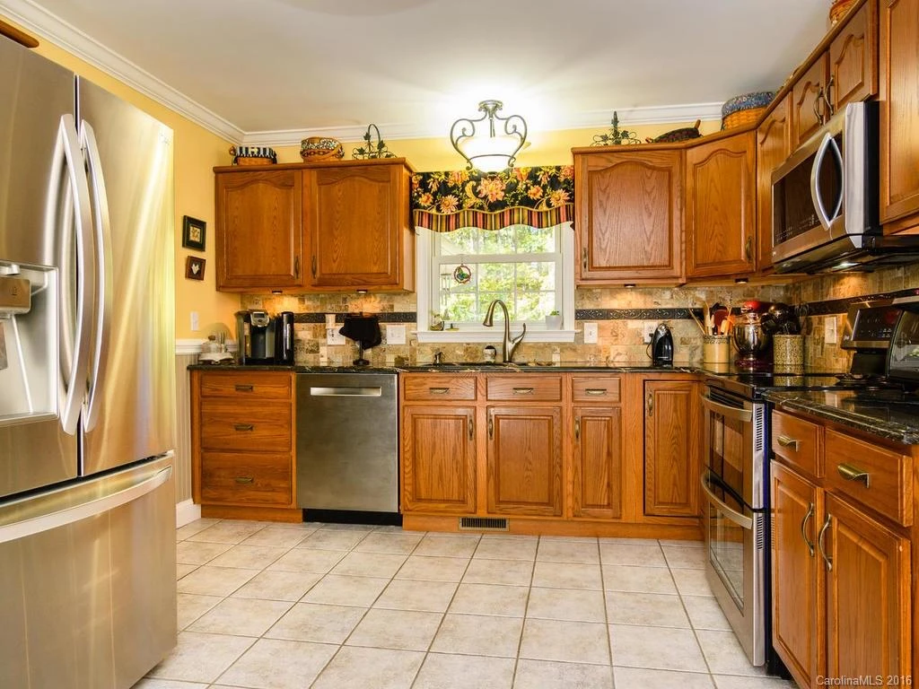 30 Gaston Mountain Road - Photo 9