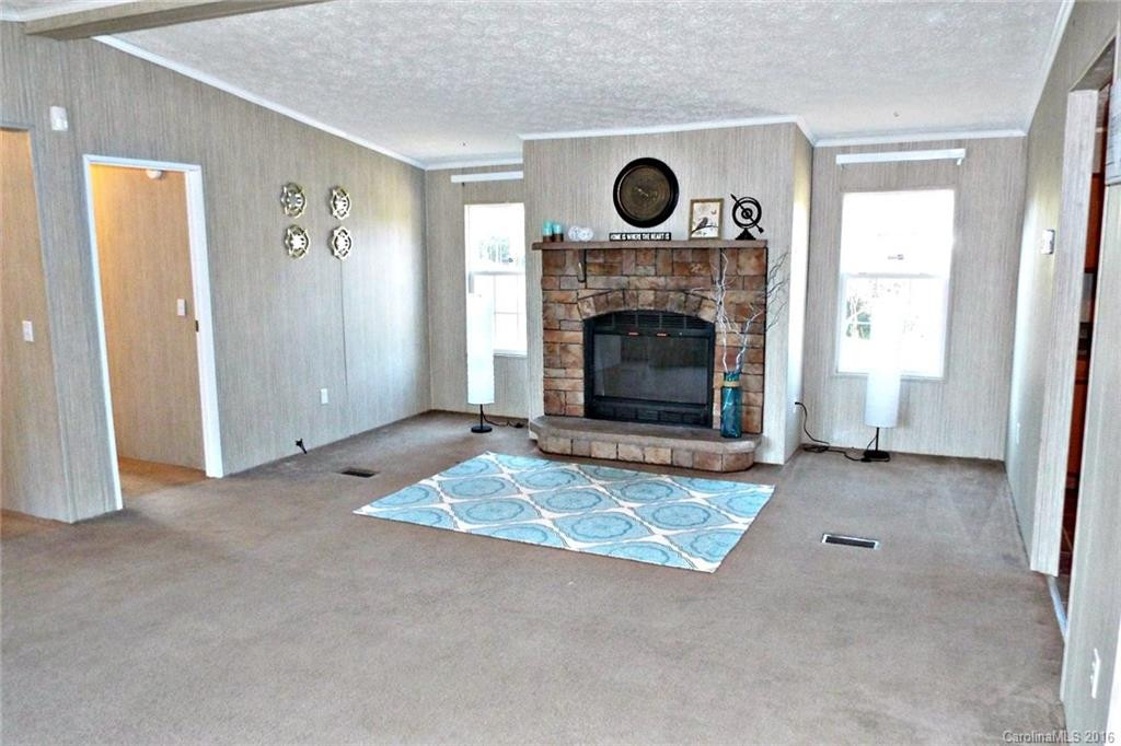 5795 Kaylas Ridge Road - Photo 2