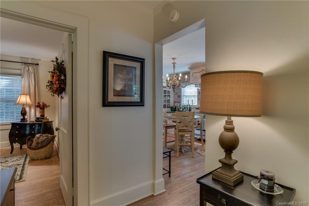 327 Sycamore Drive - Photo 16