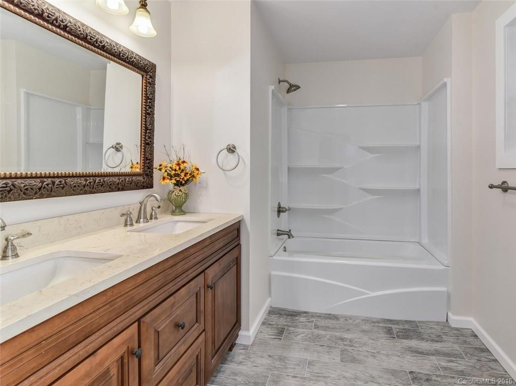 140 Carrier Street - Photo 13
