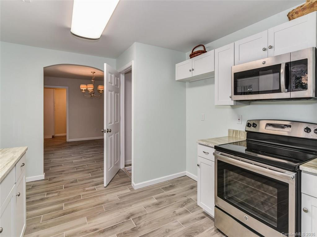 140 Carrier Street - Photo 9