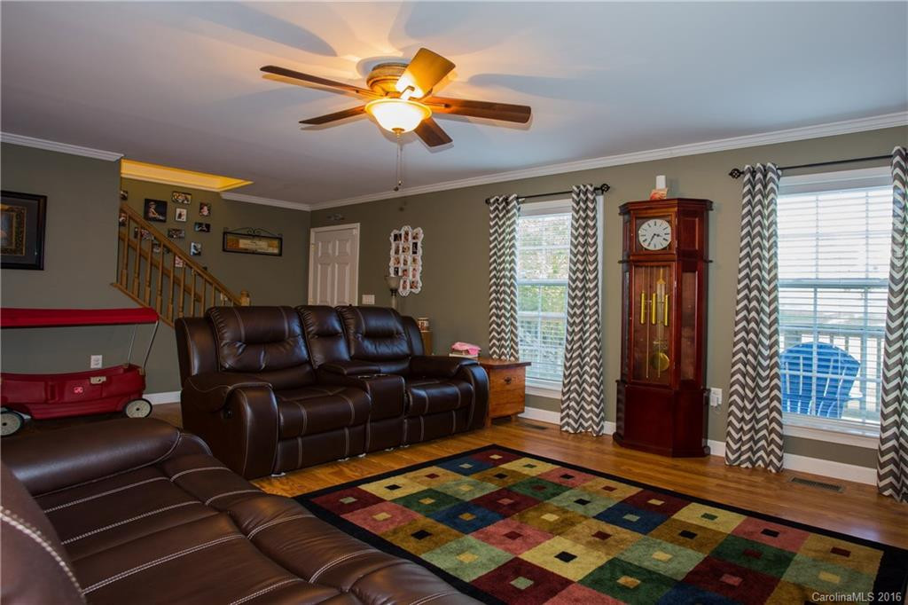 402 Eliada Home Road - Photo 5