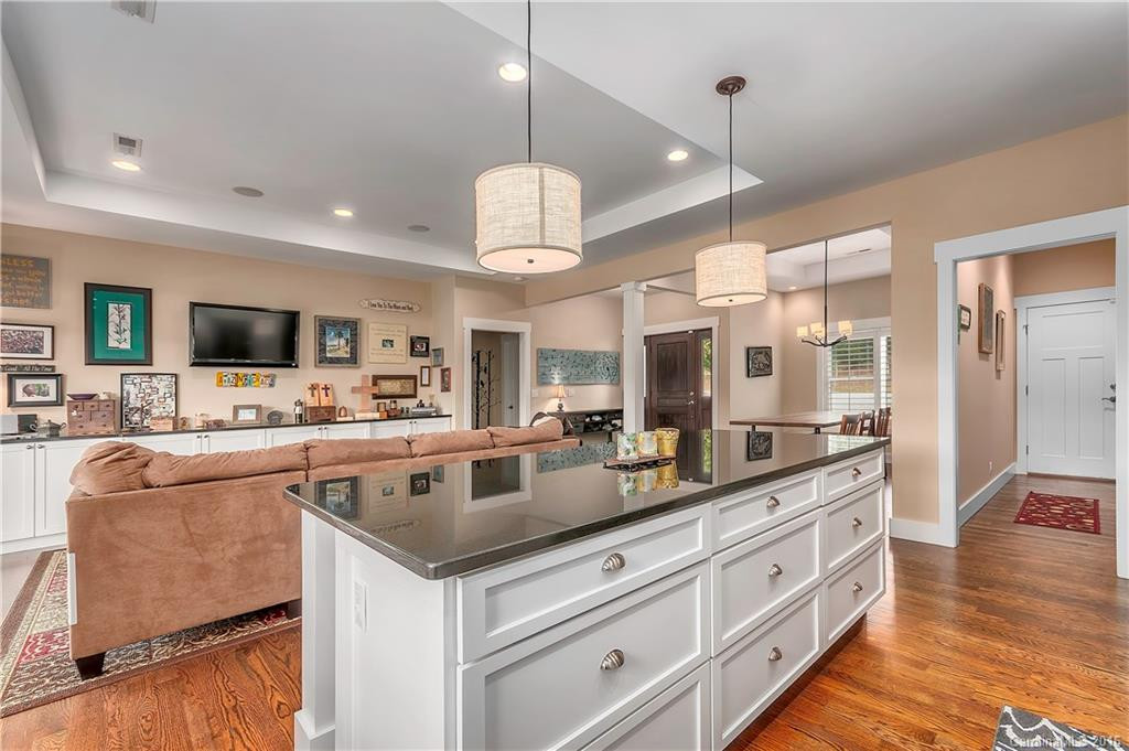 608 Vista Falls Road - Photo 4