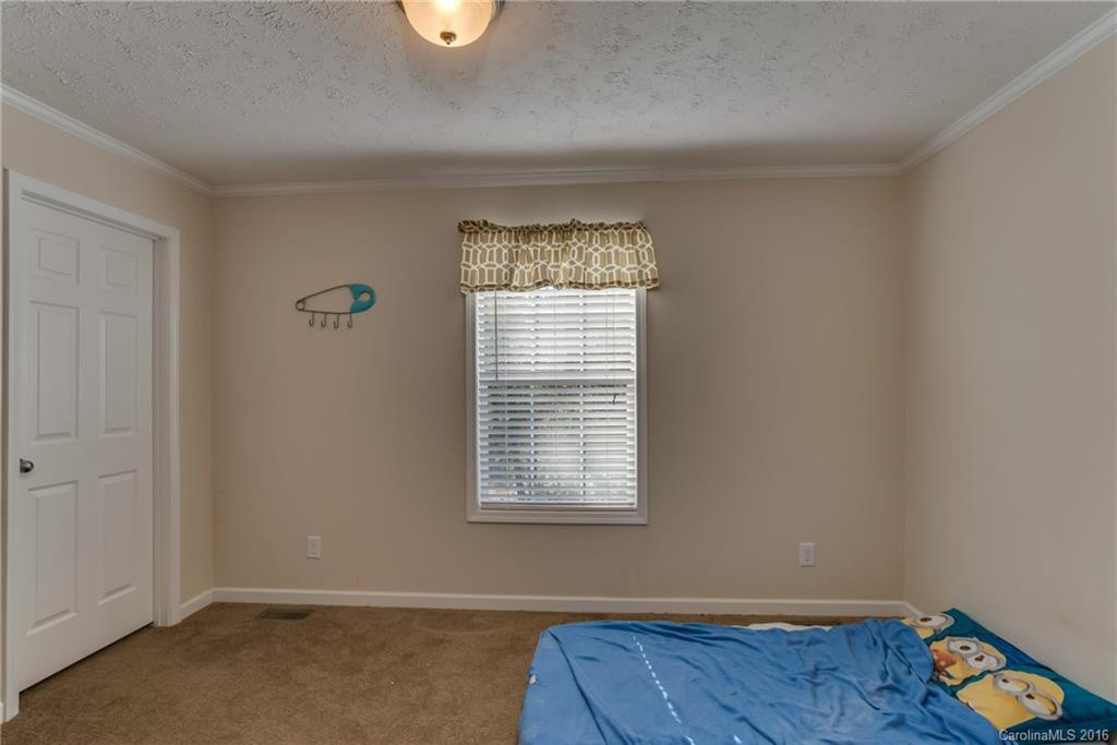 24 Olivia Lane - Photo 9
