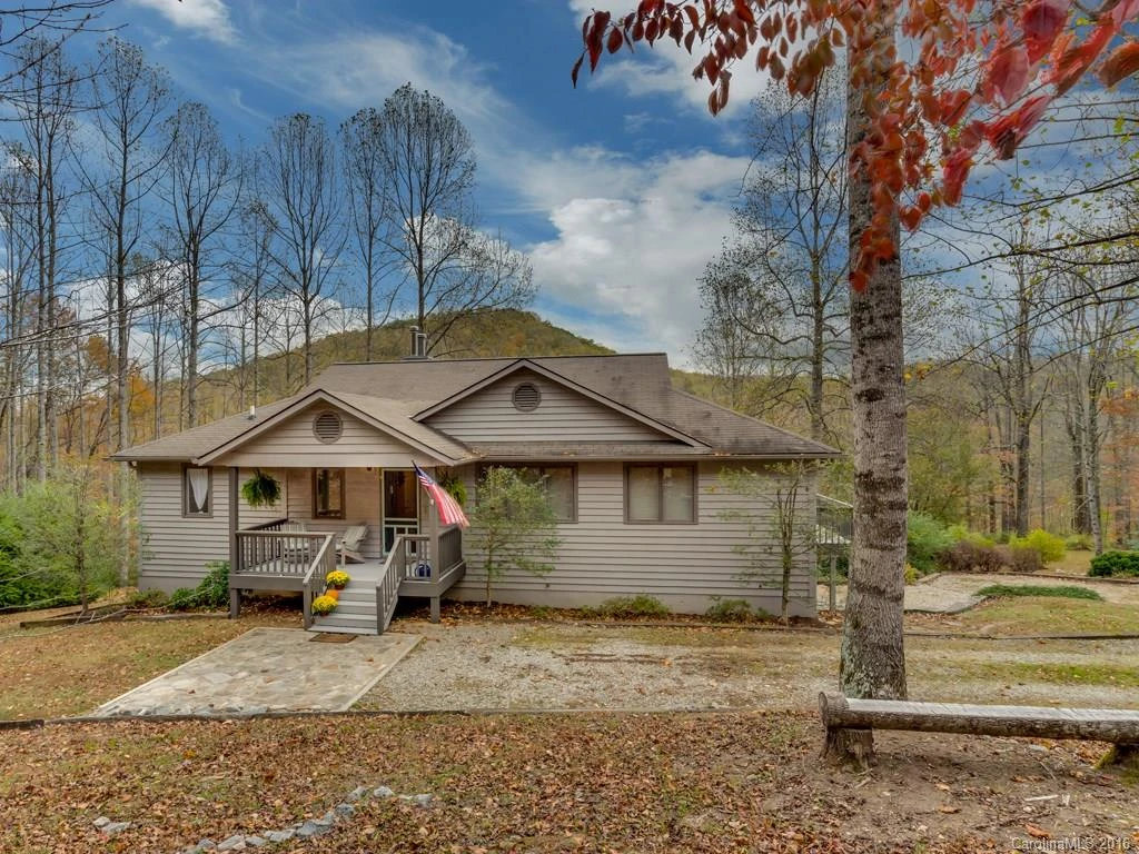 1533 Trammel Gap Road